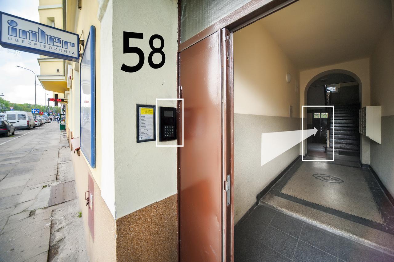 Very Berry - K Jadwigi 58 - Old Apartment, Self Check In 24h! Apartamento Poznań